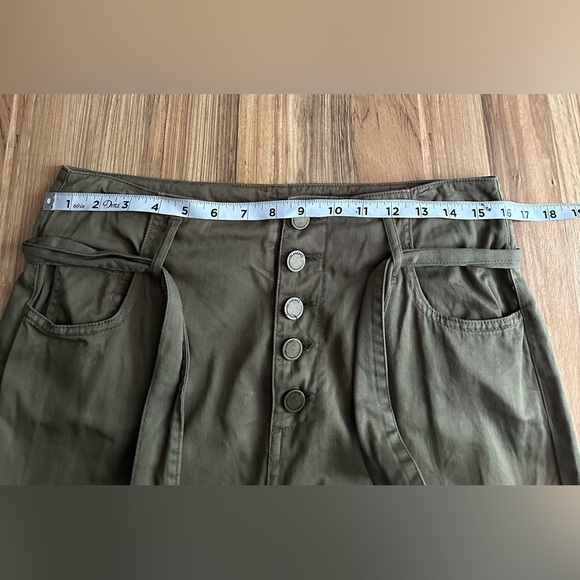 BLANKNYC High Waisted Relaxed Wide Leg Dress Pants Button Fly, Tie Olive Gree 28 - Picture 11 of 11